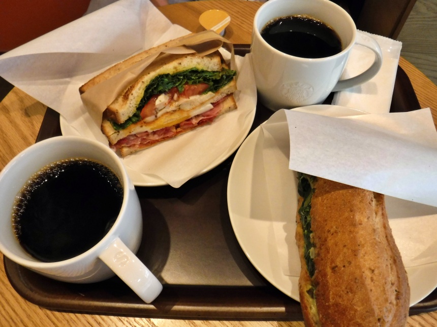 広島駅のスタバは早朝７時から営業中！「スタバ ekie 広島店」