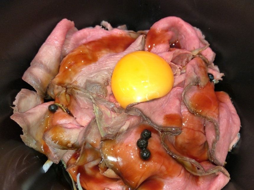 エキエバル「ニクトク」で発酵熟成肉のステーキを食べよう!
